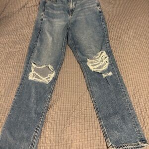 American Eagle Outfitters Blue Distressed Straight Leg mom Jeans